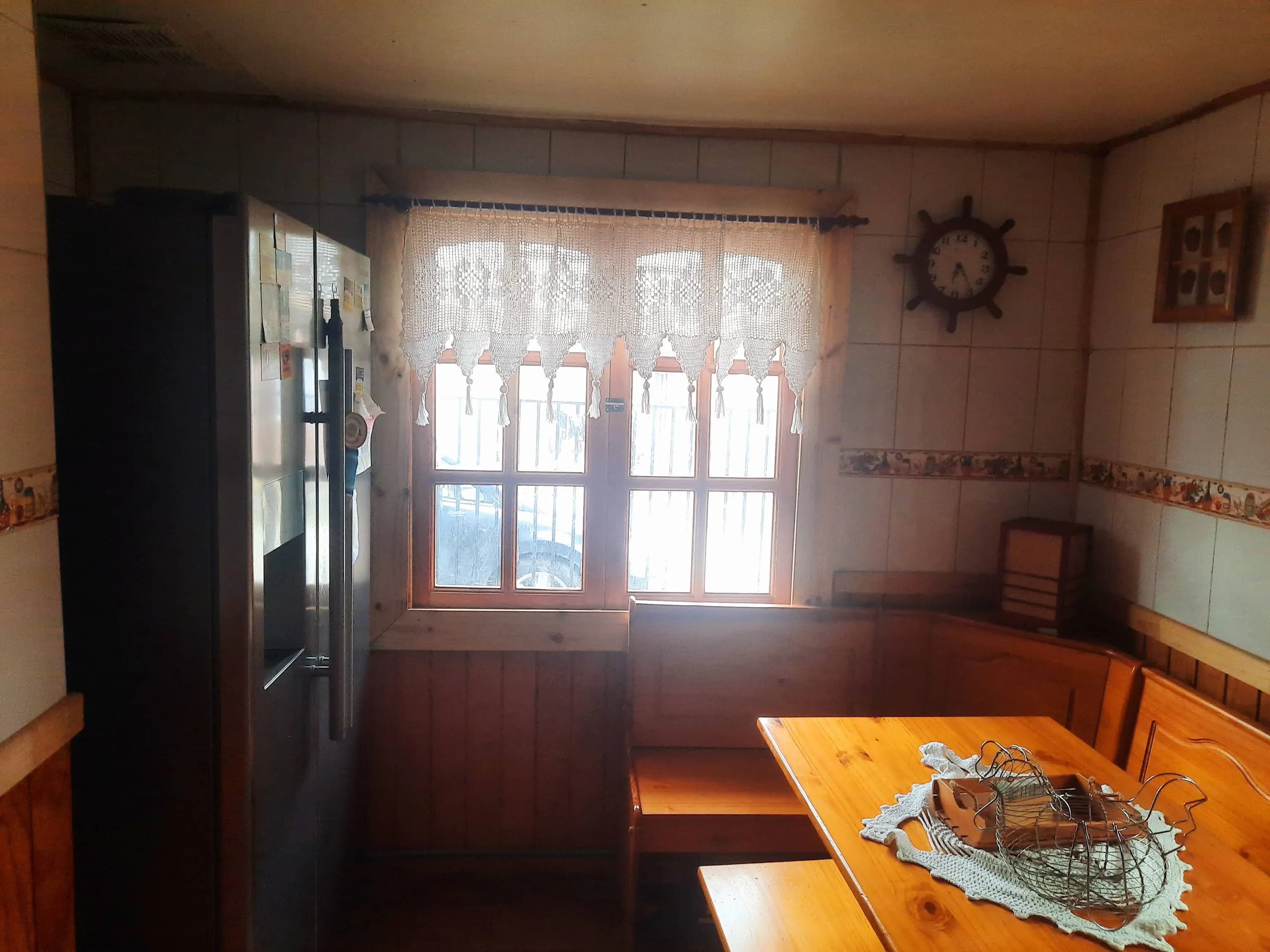 Fachada del Hospedaje de la ABU en Coyhaique Patagonia